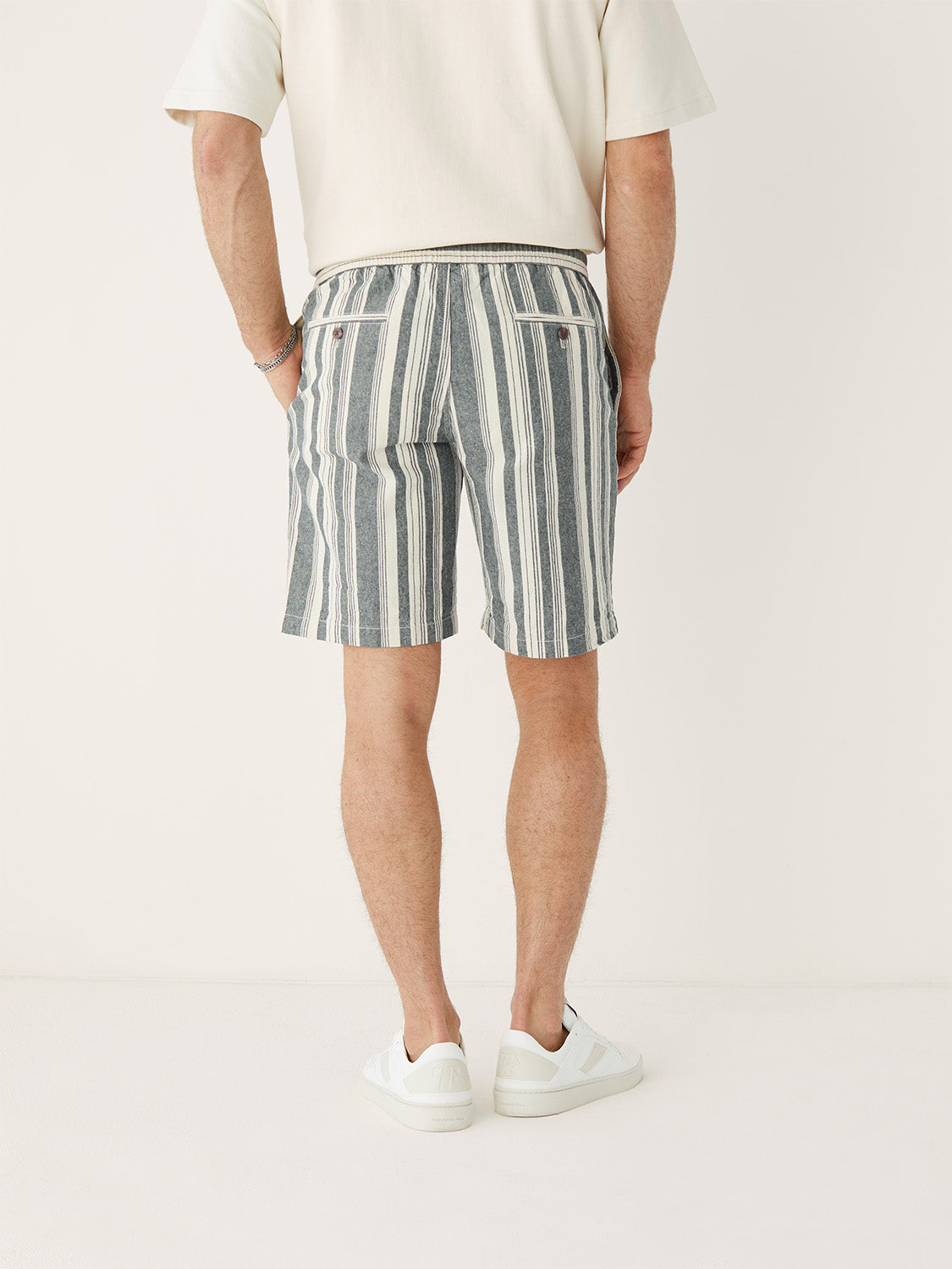 Linen-Cotton 9” Pull-On Short — Smoked Green Stripe