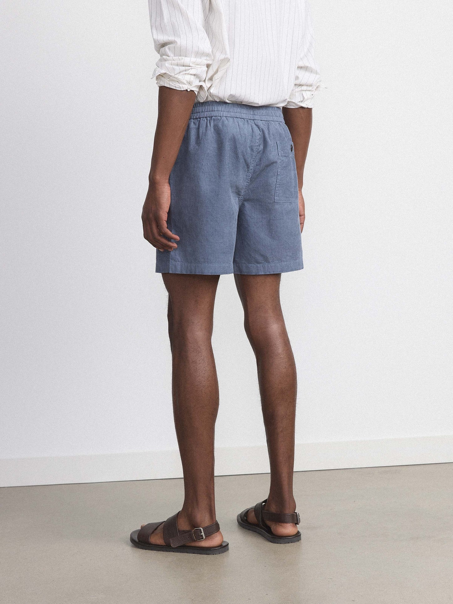 Organic Cotton-Linen Corduroy 6” Short — Storm Blue