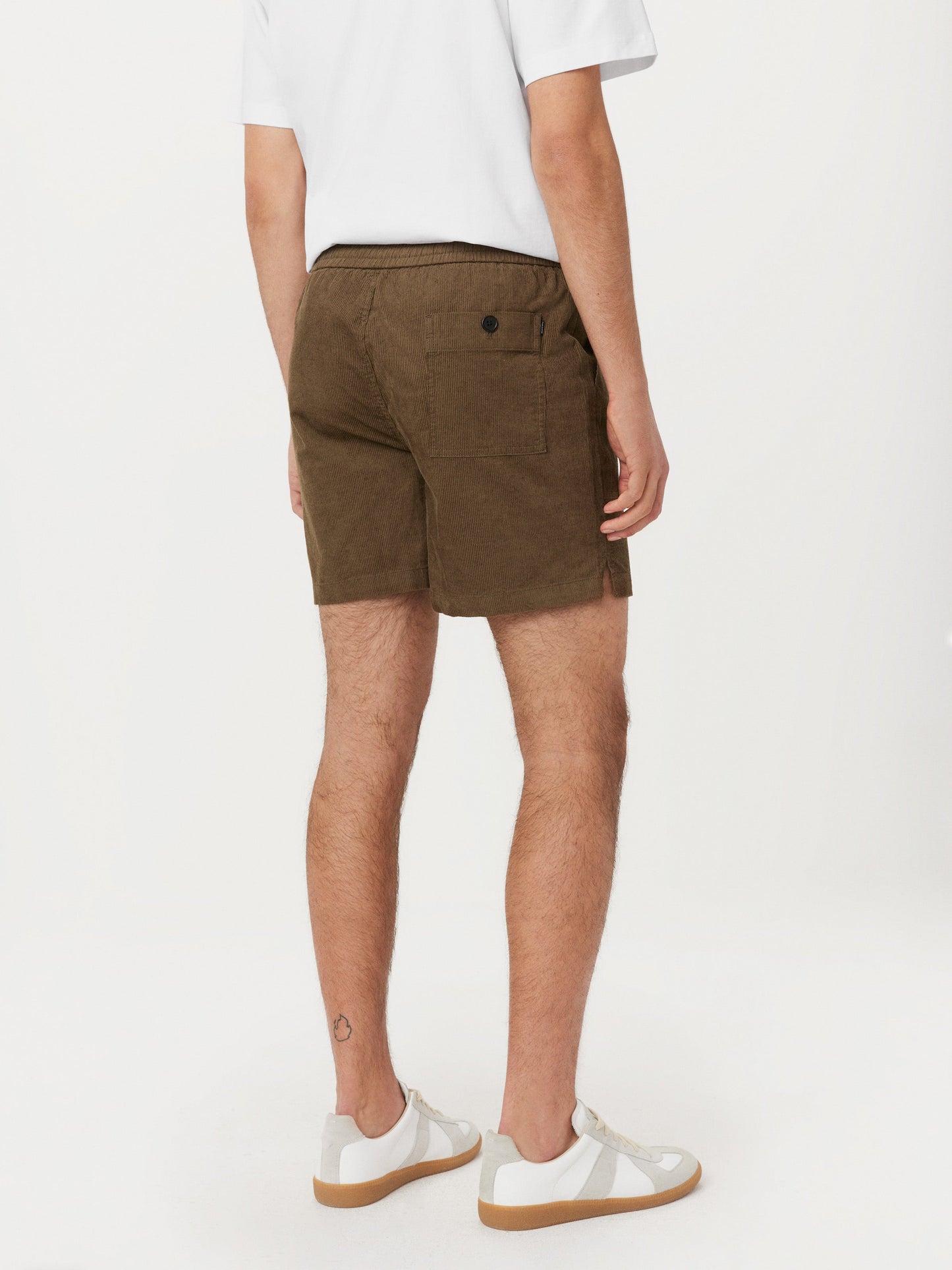 Organic Cotton-Linen Corduroy 6” Short — Tuscany Green