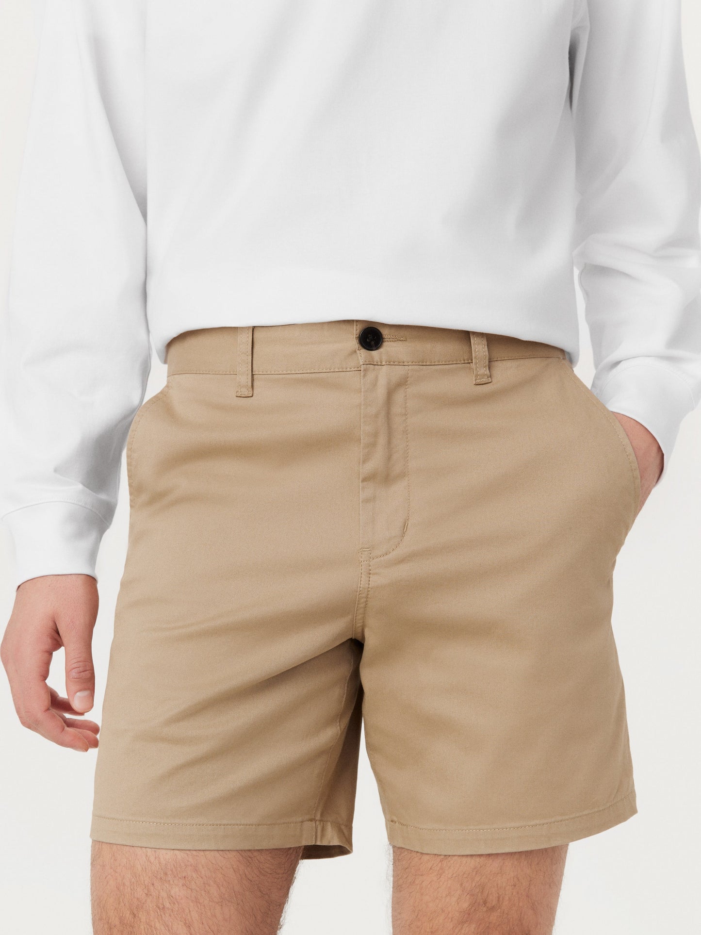 Organic Cotton-Twill 7” Short — Sand Dune