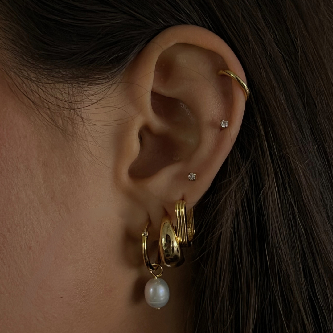 Solana Dome Earrings in Gold