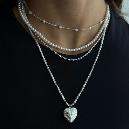 Lover Girl Pearl Necklace